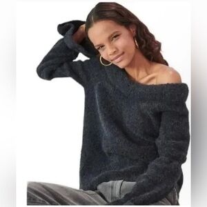 Something Navy Ombré poplin off shoulder sweater, women’s size XXS. Dark blue.